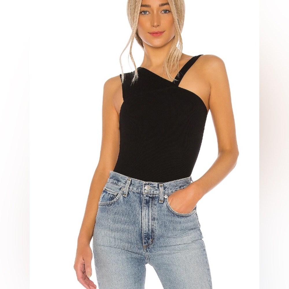 LNA Ribbed Fara Tank